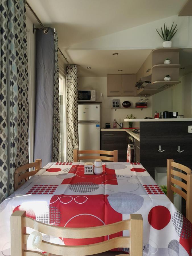 4 Star Village Cozy Chalet Near Beach Saint-Brevin-les-Pins Bagian luar foto